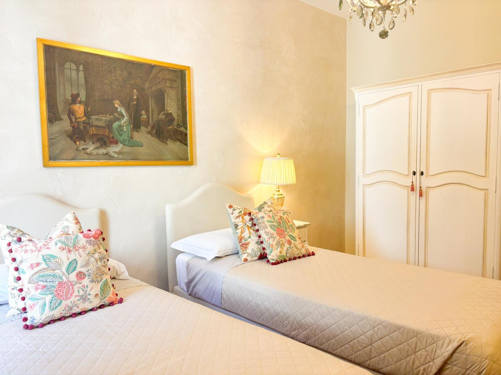 Palazzo Tiolo Apartment - Verona — Photos 1
